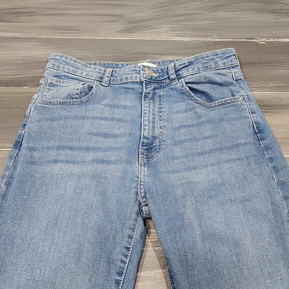 Forever 21 Jeans Slim Straight Light Wash Raw Hem Size 30 - Picture 6 of 9